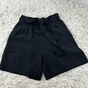 Lululemon Noir Short 5.5" Black